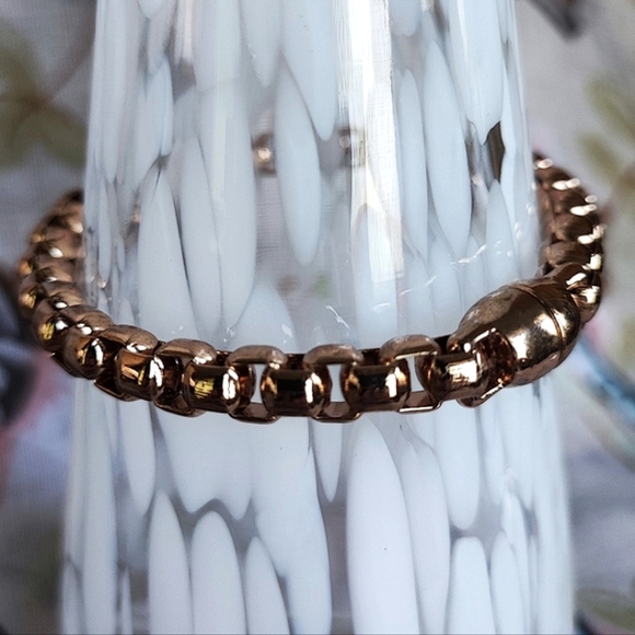 Gold Tone Magnetic Clasp Thicker Heavy Oversized Box Chain Bracelet - Picture 2 of 5